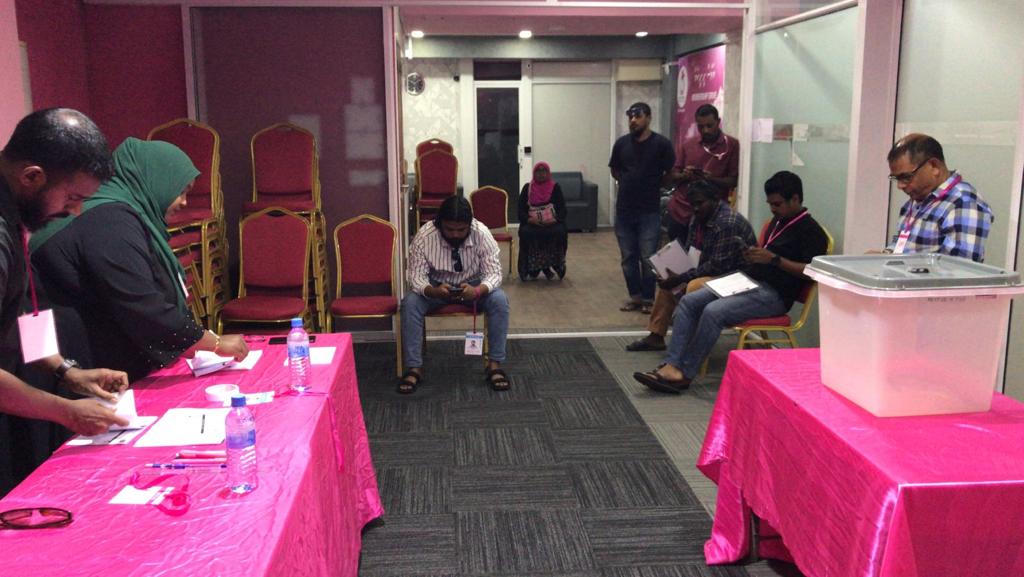 ޕީޕީއެމްގެ 2 ދާއިރާއެއްގެ އިންތިޚާބު ކުރިއަށް