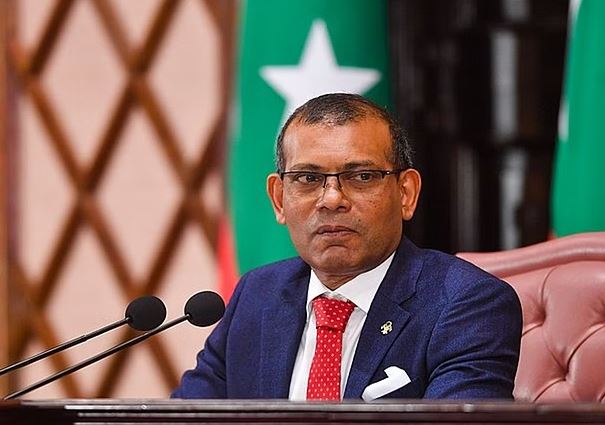 ލަންކާ ވިސާގެ ދަތިކަމަށް ރައީސް ނަޝީދުގެ ހައްލު: ބޯޑަރު ކޮންޓްރޯލް އުވާލާ
