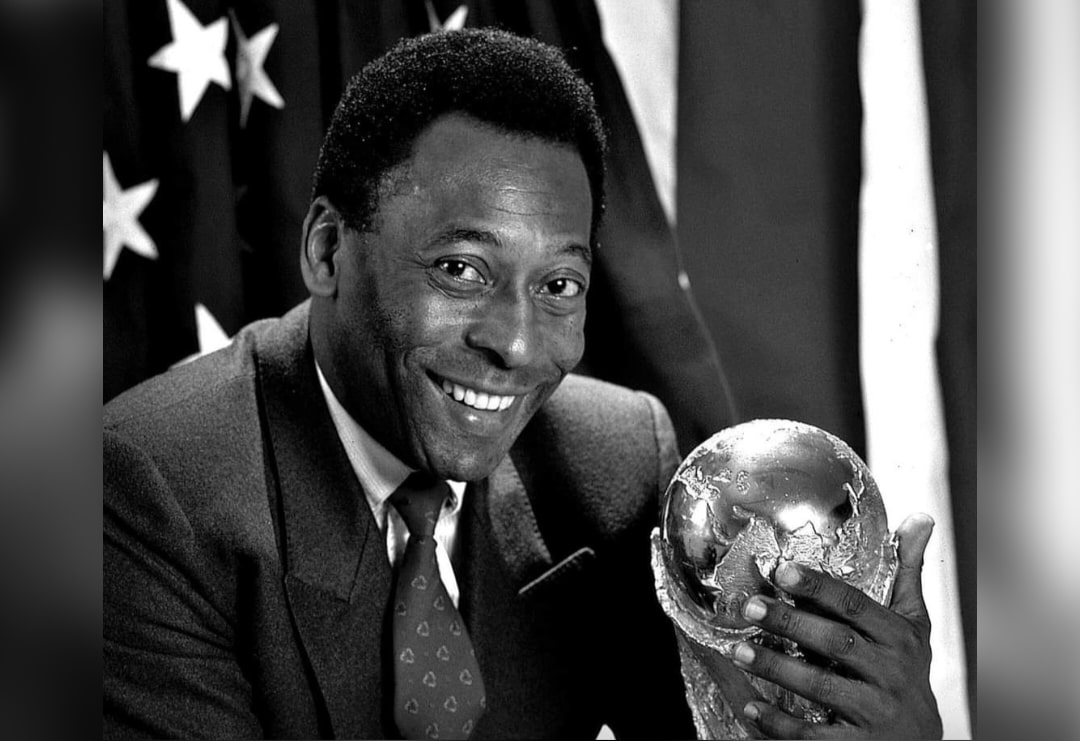 ފުޓްބޯޅައިގެ ރަސްގެފާނު، ޕެލޭގެ މަރާއެކު ދުނިޔޭގެ ކަންކޮޅުތަކުން ތައުޒިޔާ