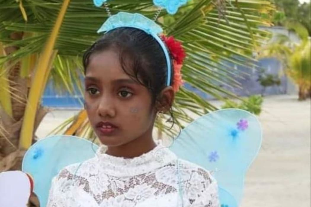 ފިޔޯރީން ގެއްލުނު ކުޑައަންހެން ކުއްޖާ ފަޅުގެއަކުން ފެނިއްޖެ؛ ހާލު ރަނގަޅު