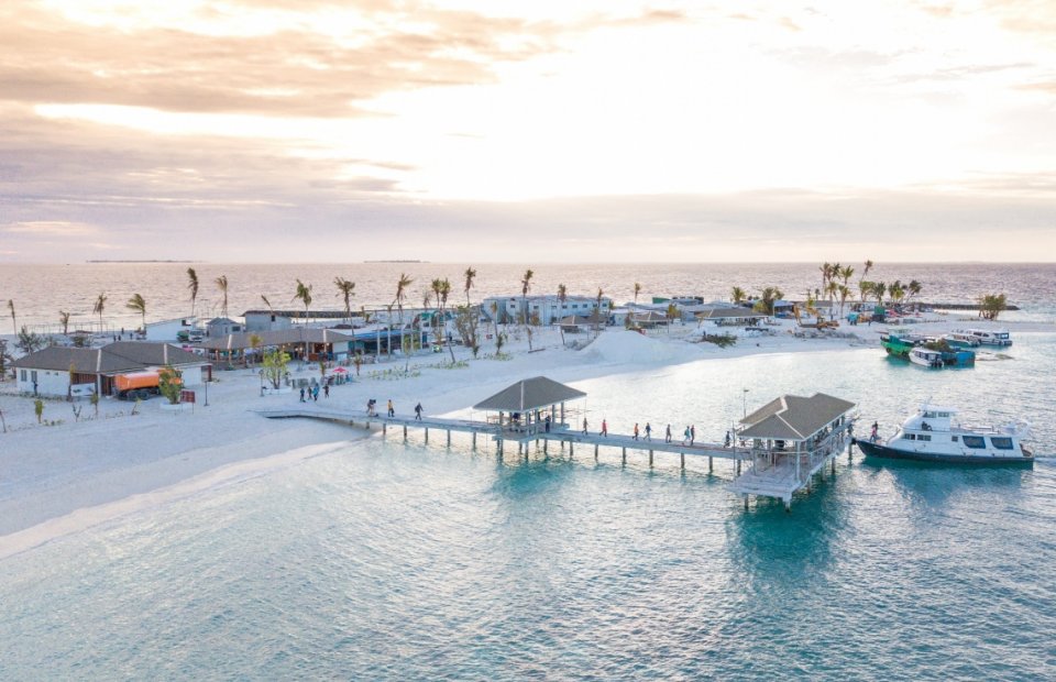 އަންނަމަހު 10ގައި ކުޑަގިރި ހުޅުވަނީ