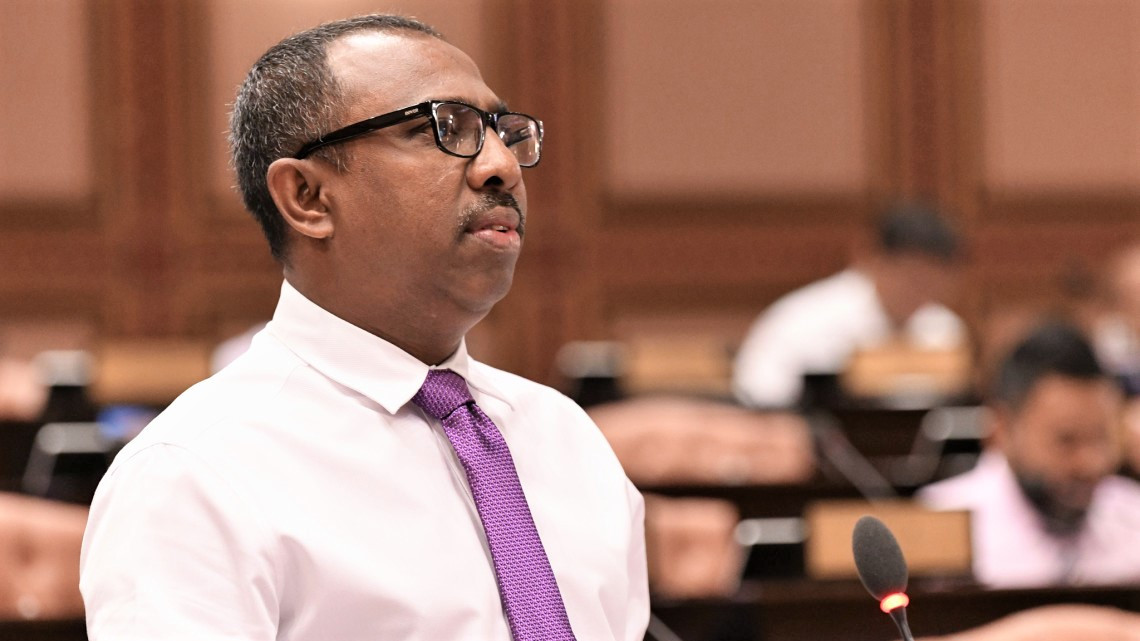 ކުޅިވަރާ މަޖަލަކީ މުޅިން ހަރާމް ކަންކަންބާ؟: އާޒިމް