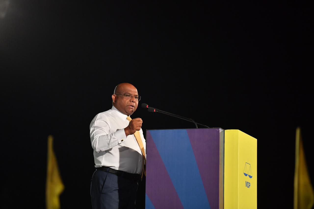 ޕީޕީއެމުން ހަރާބުކުރި ދައުލަތް އަނބުރާ ހޯއްދަވައިދެއްވީ ރައީސް: ޝާހިދު