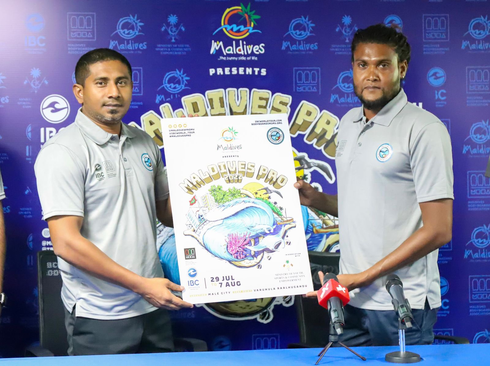 މޫދު ކުޅިވަރުގެ ބައިނަލްއަގްވާމީ މުބާރާތްތައް ބޭއްވުމުގެ ވައުދު ފުއްދޭތީ އުފާކުރަން - މަޙްލޫފް