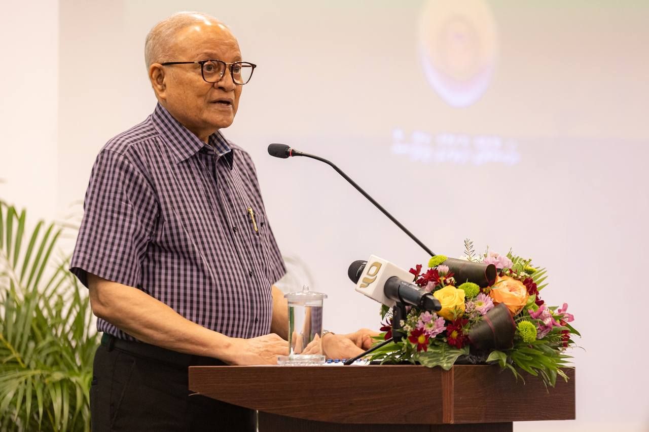 ބައެއް އިލްމްވެރިން ދައްކާ ވާހަކަތަކުން ދީނާ މެދު ރައްޔިތުންގެ މެދުގައި ނަފުރަތު އުފެދޭ: މައުމޫން