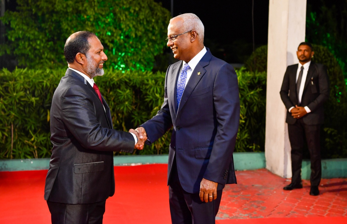 އިމްރާން ވިދާޅުވީ ކޮންމެހެން އަޅަންޖެހޭ ފިޔަވަޅެއް ރައީސް އަޅުއްވާނެ ކަމަށް