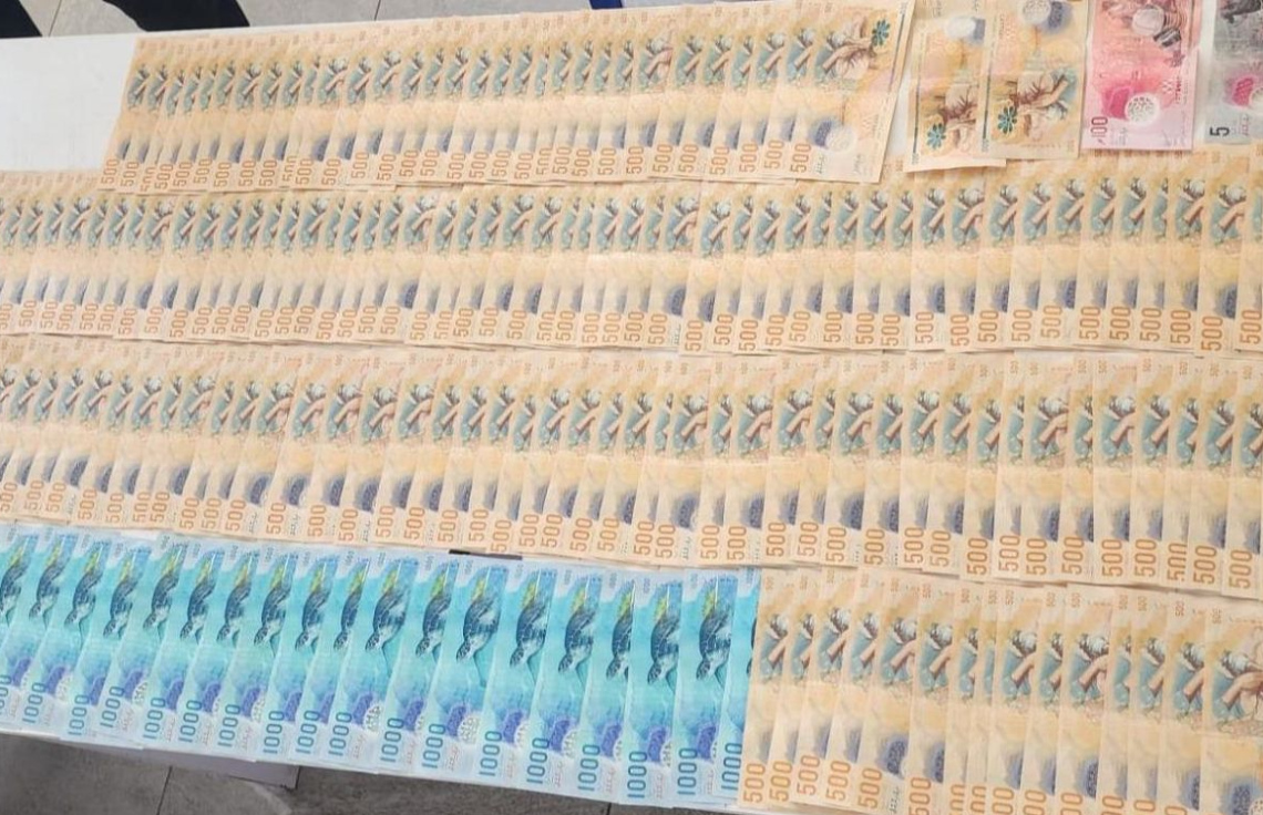 ލައްކައަކަށް ވުރެ ގިނަ ރުފިޔާ ވަގަށް ނެގި މީހަކު އަތުލައިގެންފި