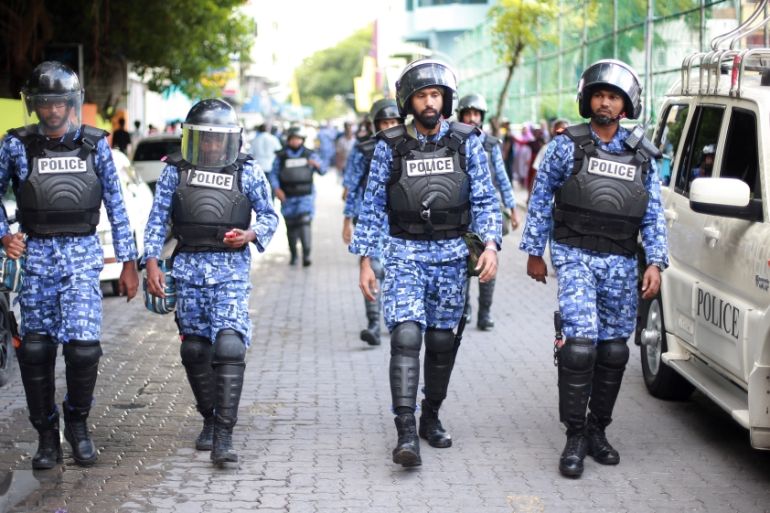 އަންނަ މާރޗް މަހުން ފެށިގެން ފުލުހުންގެ މުސާރަ ބޮޑުކުރަން ނިންމައިފި