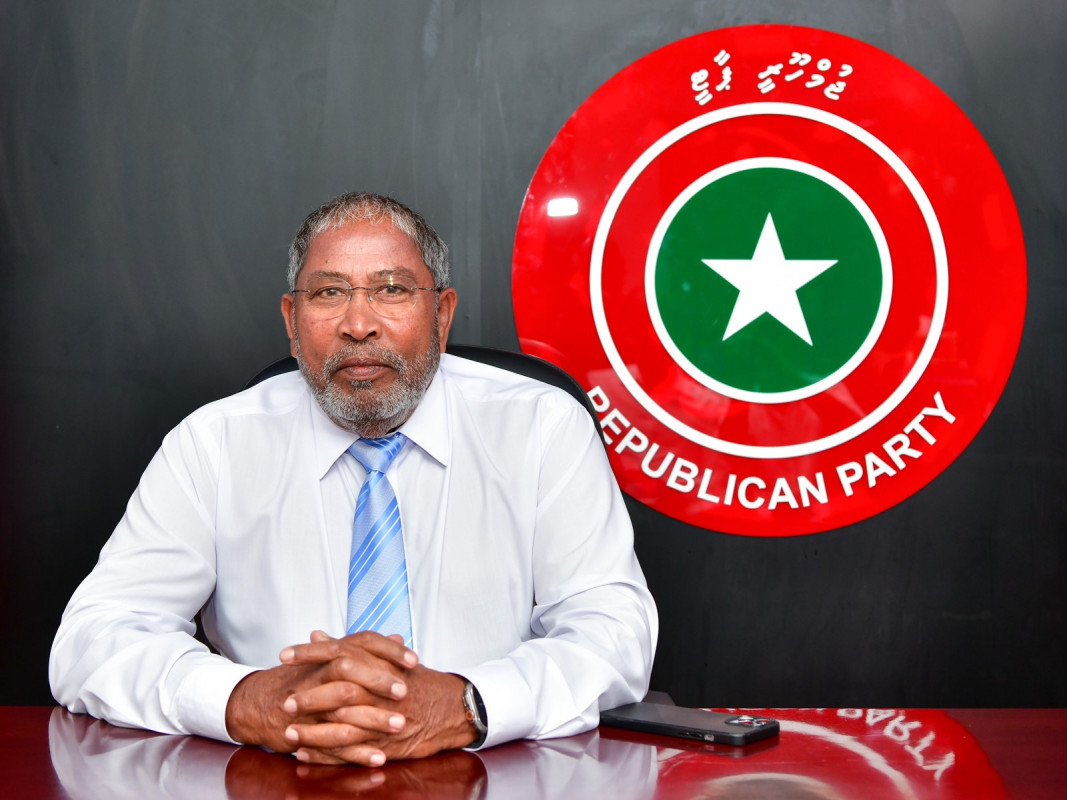 ބޭނުން ކެންޑިޑޭޓަކަށް ތާއީދުކުރުމުގެ ހައްޤު ޕާޓީގެ މެމްބަރުންނަށް އޮންނާނެ: ޤާސިމް