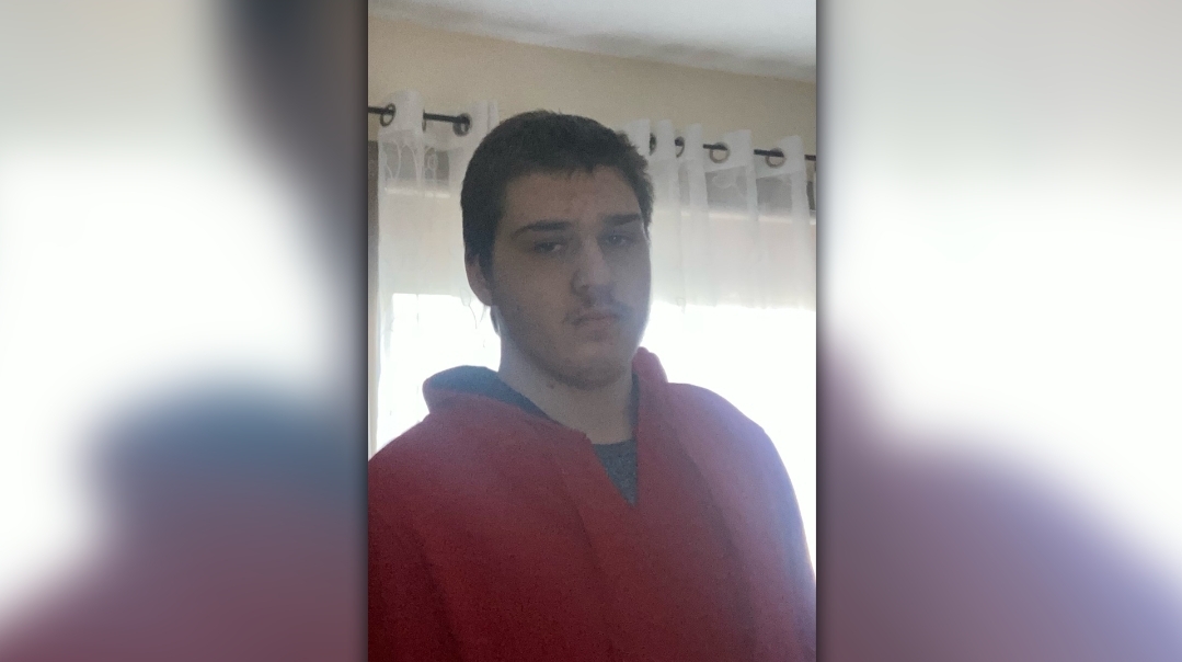 އައިސިސްއަށް ފަންޑްރައިޒްކޮށްދޭން އުޅުނު ޒުވާނަކު ހައްޔަރުކޮށްފި