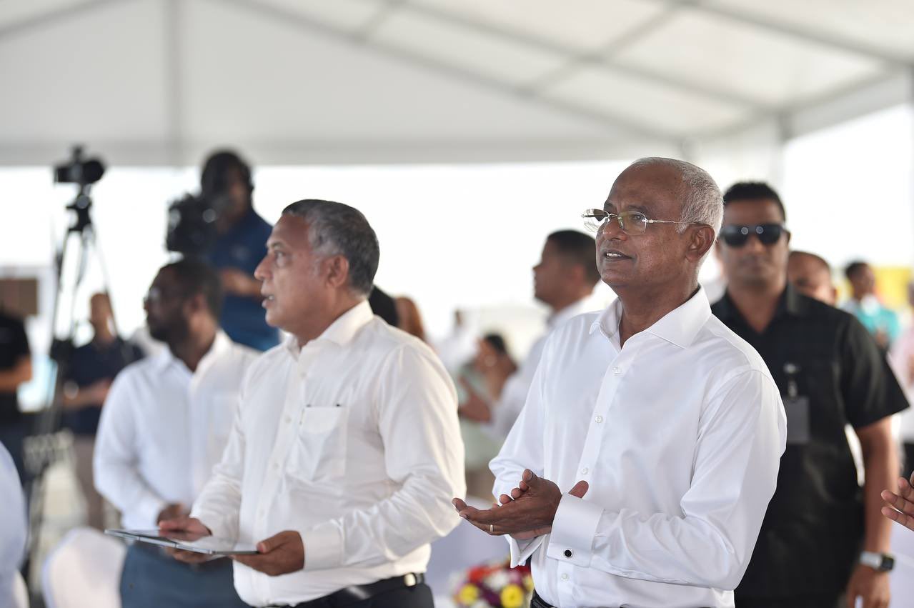 ގުޅީފަޅުގައި ގާއިމްކުރާ ވިޔަފާރި ބަނދަރާއެކު އިމްޕޯޓް އެސްޕޯޓަށް ހަލުވި ކުރިއެރުންތަކެއް އަންނާނެ: ރައީސް