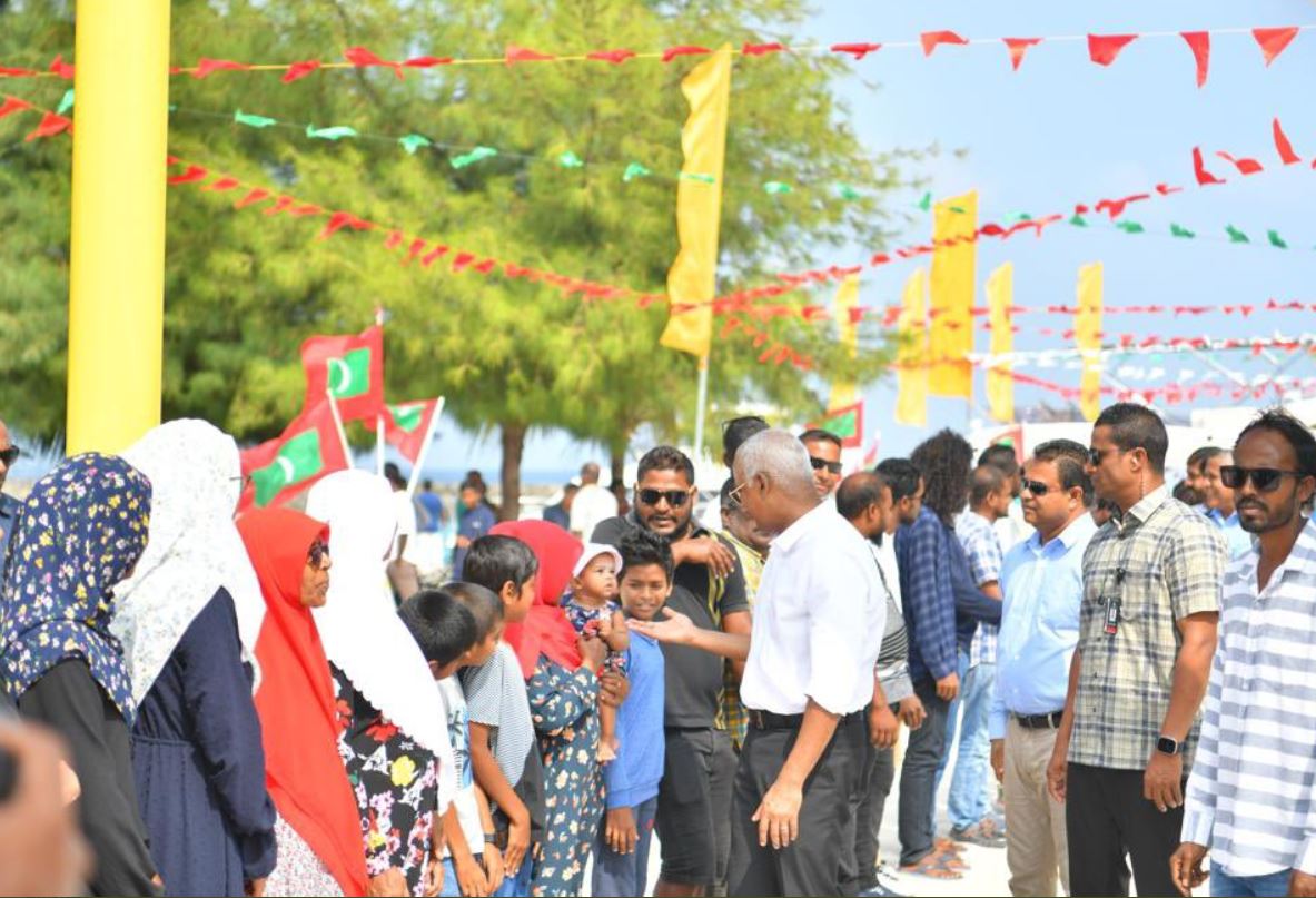 ރައީސް ސާލިހު ޕްރައިމަރީ ކެމްޕެއިންގައި ރ. އަތޮޅުގެ ބައެއް ރަށްތަކަށް