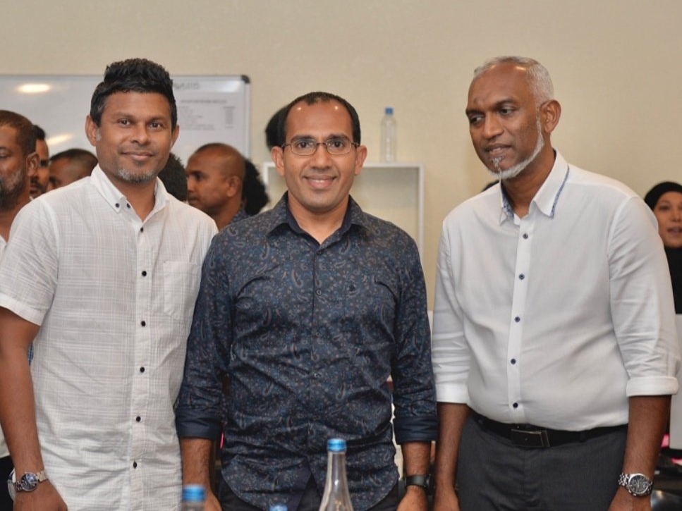 ހުވާކުރުމުގެ ރަސްމިއްޔާތު ބޯމަތިވީއިރުވެސް ރައީސް ޔާމީން އަނިޔާގައި: މަލީހް