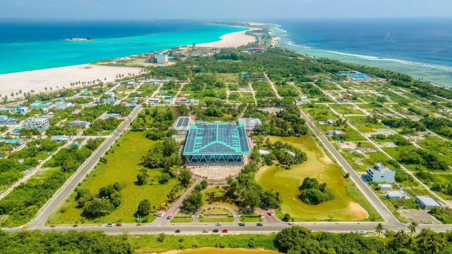 ރޯދައަށް އައްޑޫގެ ކަރަންޓުގެ ހާލަތު ރަނގަޅުކުރަން 1.8 މެގަވޯޓުގެ ޖެނެރޭޓަރެއް ފޮނުވައިފި