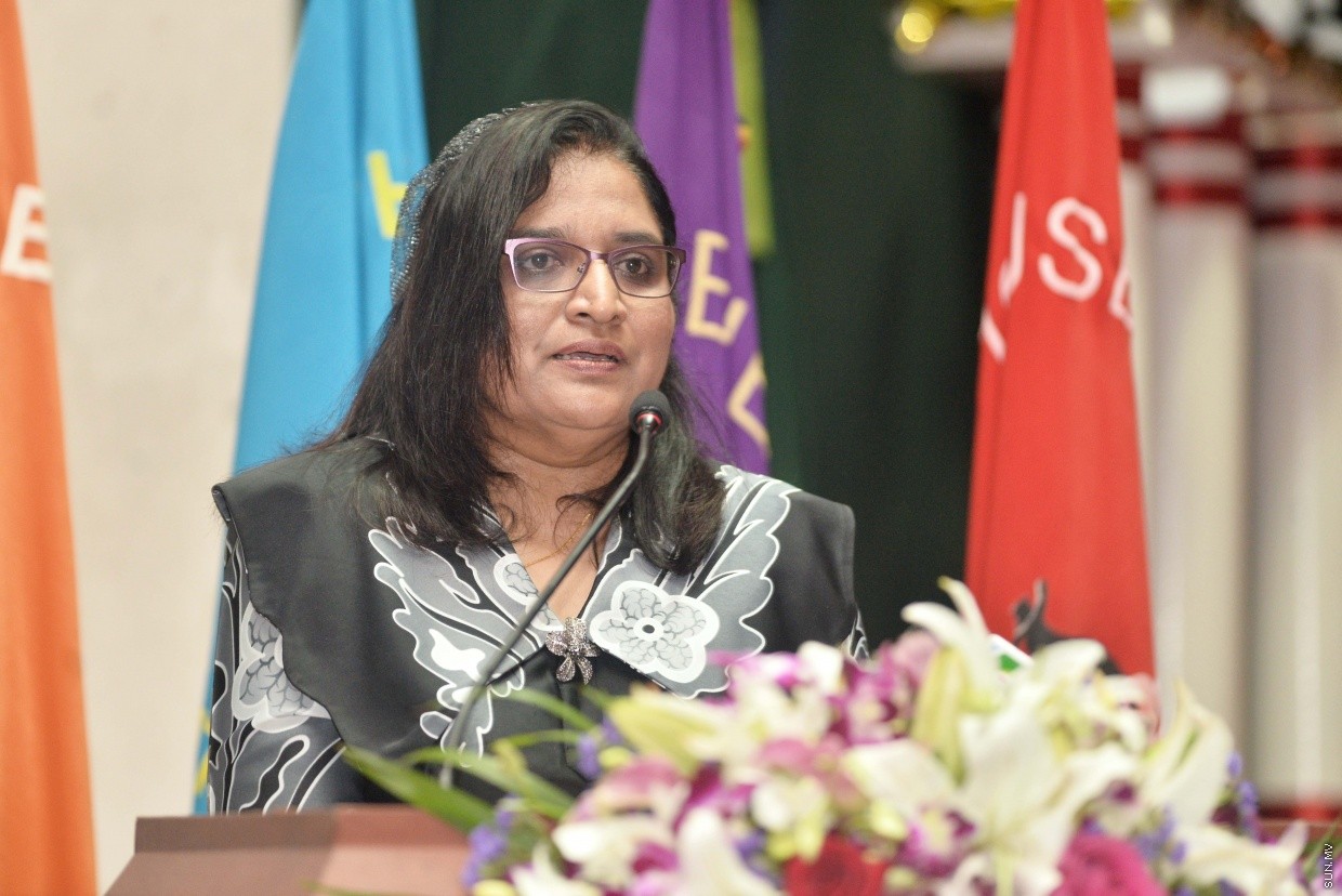 އާޒިމާގެ ޝަރީޢަތް: ދައުވާ އިއްވުމާއި ހަމައިން އަލުން ޝަރީއަތް ފަށައިފި