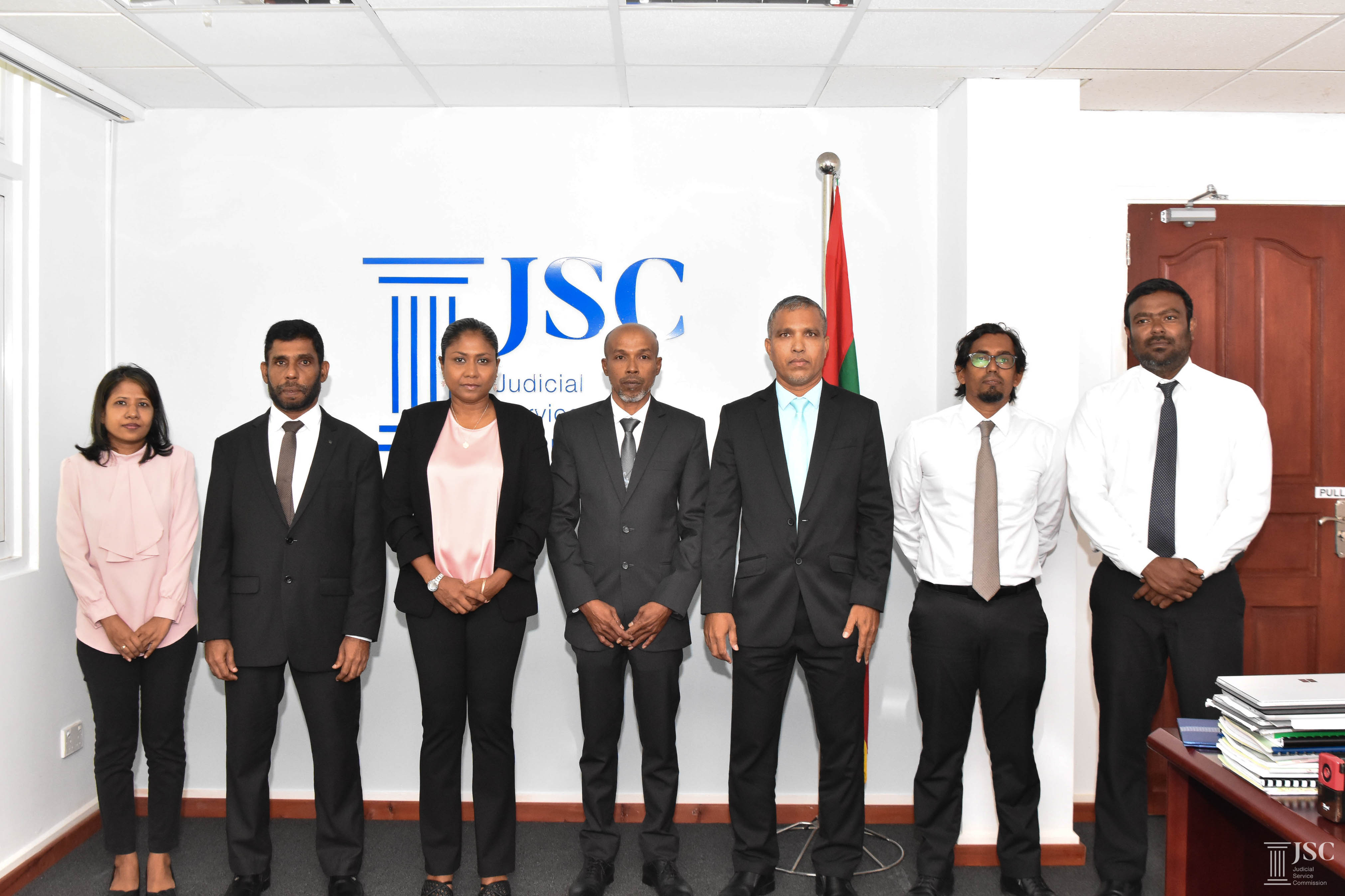 3 ދާއިރާއަކަށް އިސް މެޖިސްޓްރޭޓުން އައްޔަންކޮށްފި