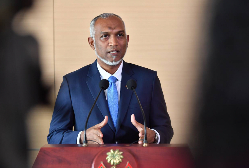 ވިލިމާލޭގައި ދިރިއުޅޭ ރައްޔިތުންނާ ރައީސް މާދަމާ ރޭ ބައްދަލުކުރައްވަނީ