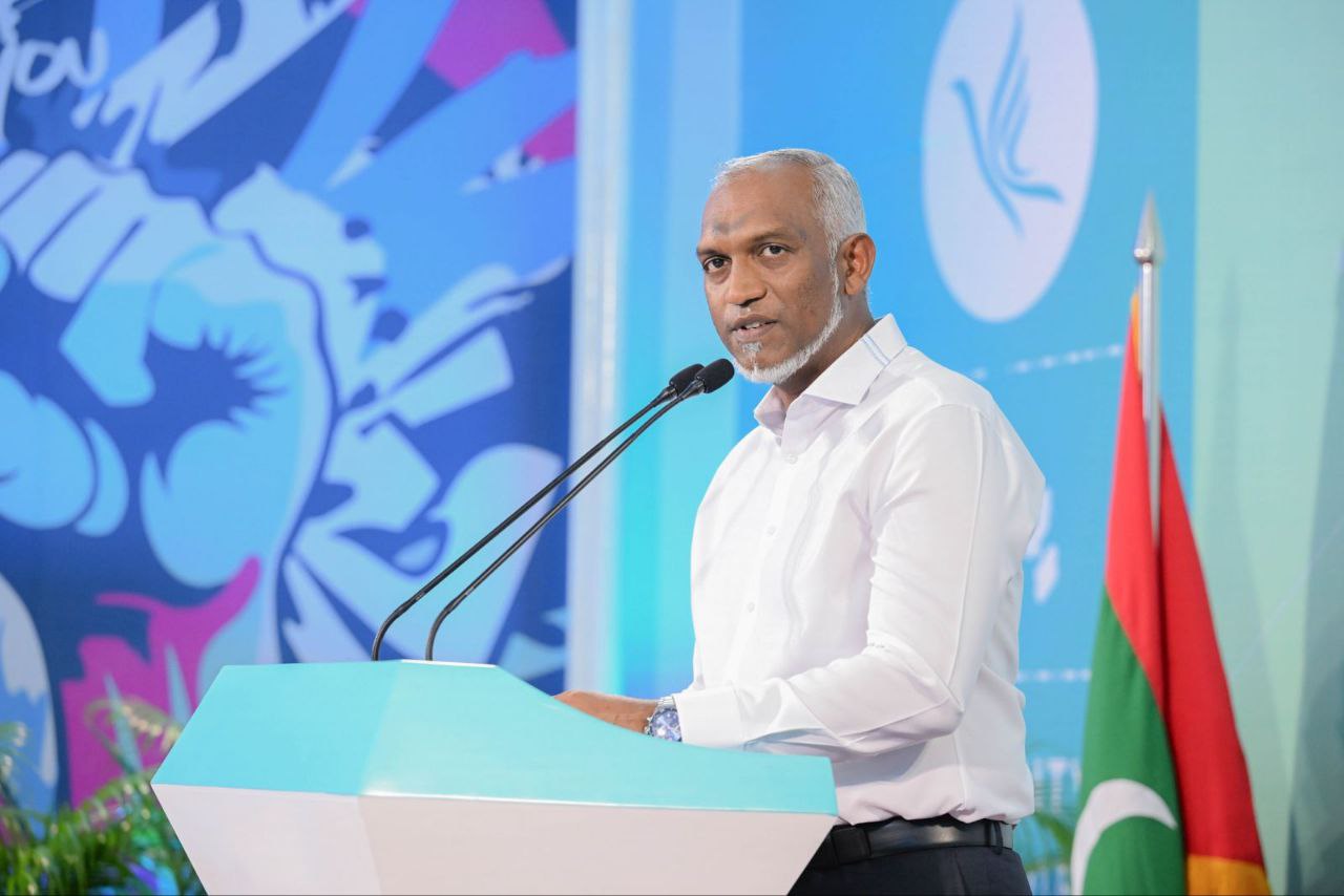 ކުރީސަރުކާރުގެ ވާހަކަ ދައްކަނީ މި ސަރުކާރަށް ކަމެއް ނުކުރެވޭތީ އެއް ނޫން: ރައީސް