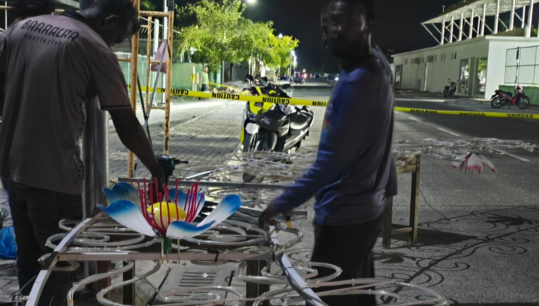 އީދު ލައިޓް ހަރުކުރުމުގެ މަސައްކަތް ބައެއް ރަށްރަށުގައި ފަށައިފި