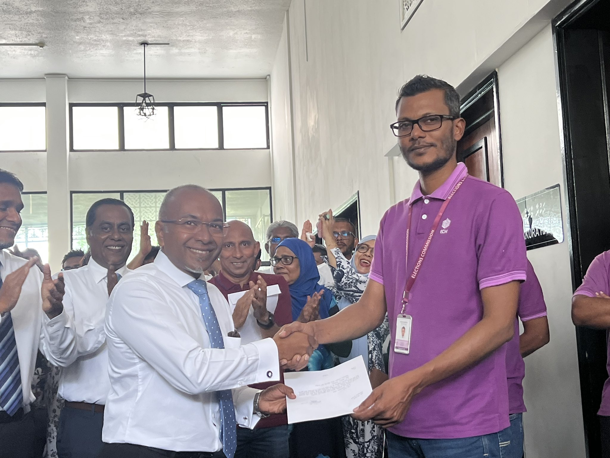 ޑިމޮކްރެޓްސްގެ ކުރިޔަށްހުރި ޙަރަކާތްތަކުން ރައީސް ނަޝީދު ފެންނާނެ: ޙަސަން