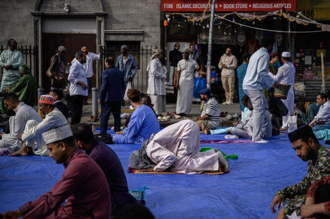 ހާއްސަ ހުއްދައަކާއި ނުލައި ނިއުޔޯކް ސިޓީގެ މިސްކިތްތަކުން އަޑުގަދަކޮށް ބަންގި ގޮވޭގޮތް ހަދައިފި