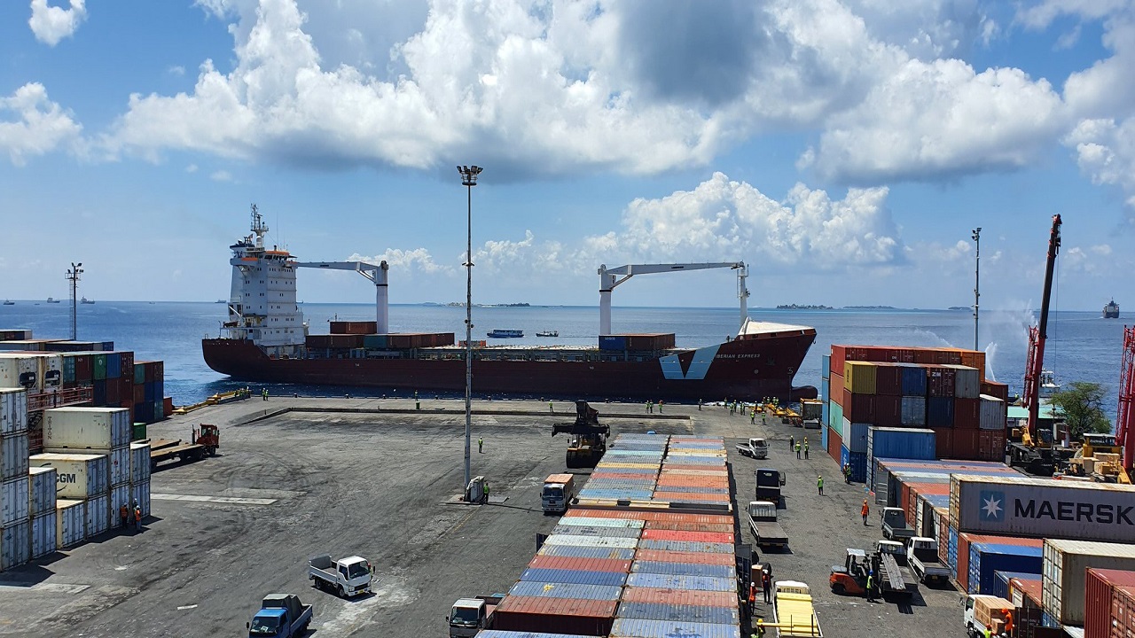 އިންޑިއާ އާއި ރާއްޖޭގެ ދެކުނުގެ އަތޮޅުތަކާ ދެމެދު ކާގޯ ފެރީގެ ޚިދުމަތް ފަށައިފި