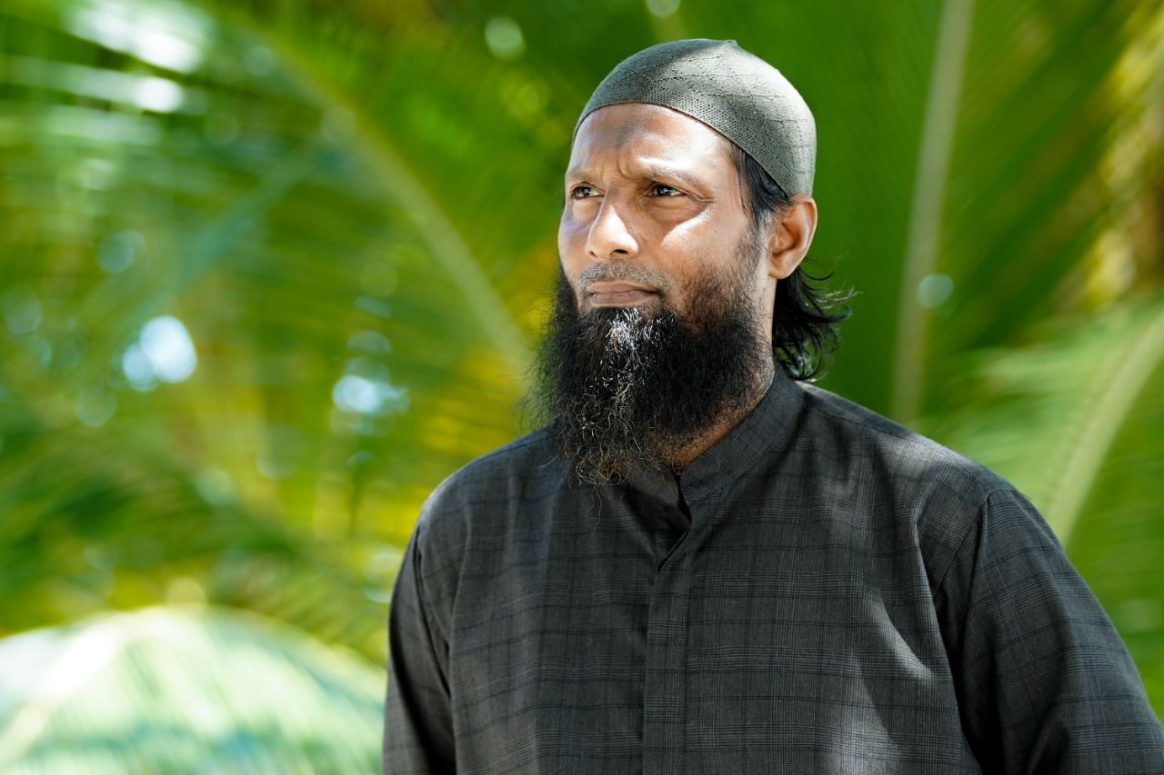 އައްޔަގެ އާދޭހަކީ މިއުޒިކީ ހަޔާތުގެ ފޮޓޯތަކާއި ވީޑިއޯތައް ނުފެތުރުން