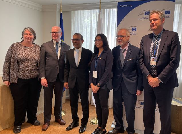 ރާއްޖެވެސް ހިމެނޭ ވީޓުވެންޓީ ޤައުމުތަކުގެ ދަރަނިތަކަށް ލުޔެއް ހޯދުމަށް ނަޝީދު މަޝްވަރާކުރައްވައިފި