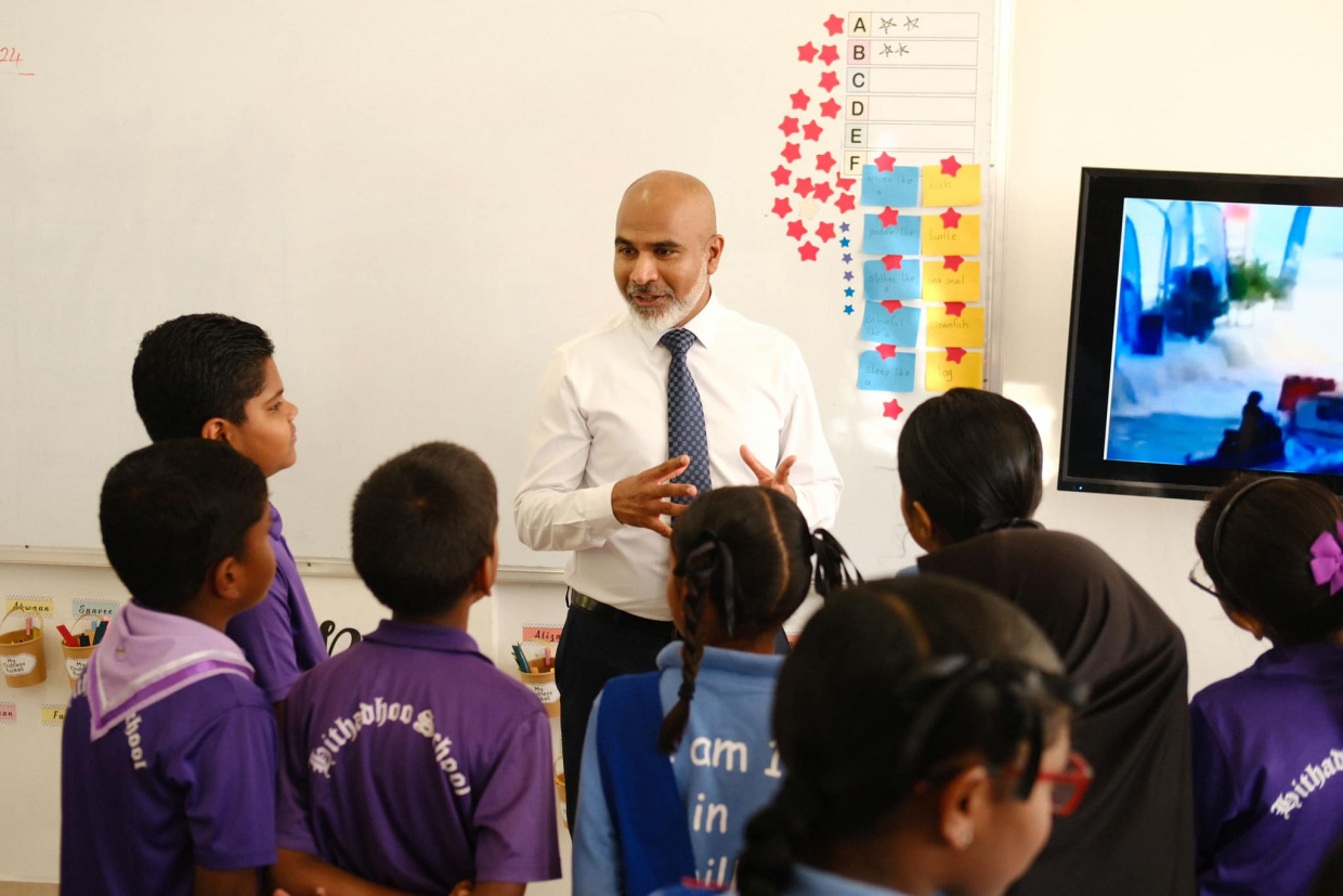 ބޮޑު ޗުއްޓީ ޑިސެންބަރަށް ބަދަލުކޮށް އެކަޑަމިކް ކަލަންޑަރު ނެރެފި