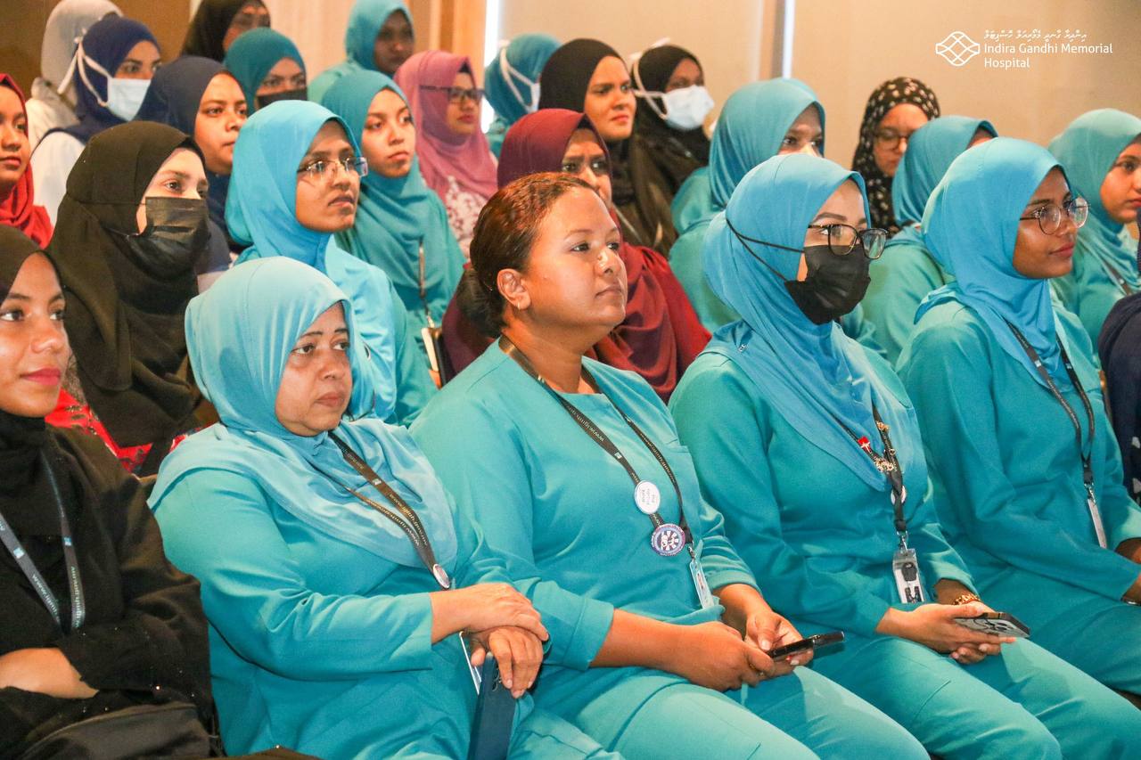 އަންހެނުންގެ ޤަދަރާއި ޢިއްޒަތާއި މަގާމު މަތިވެރިކޮށްދިނީ އިސްލާމްދީން: ރައީސް