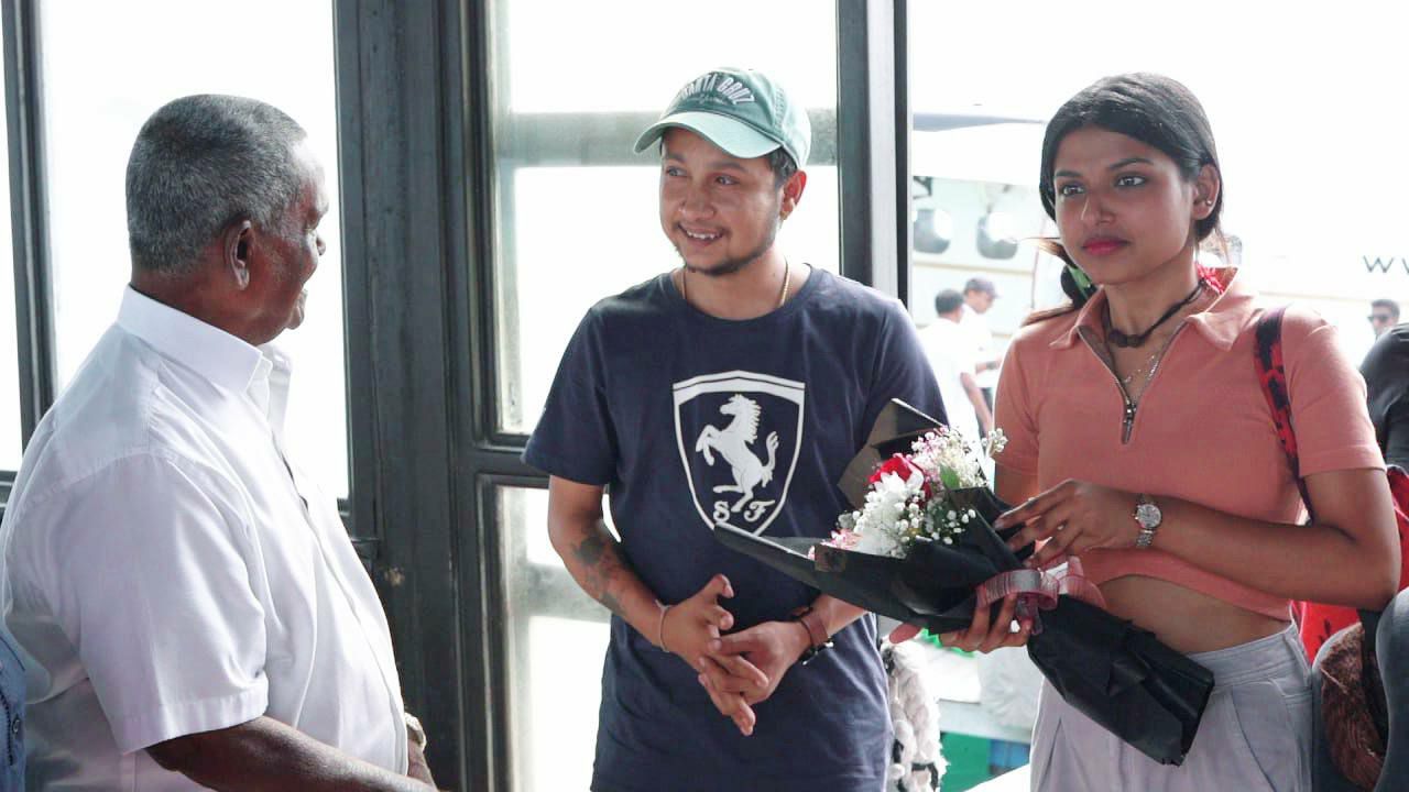 އިންޑިއަން އައިޑަލްގެ ޗެމްޕިއަން ޕަވަންދީޕާ ރަނަރަޕް އަރޫނީތާ އުއްޗުއާ ބައްދަލުކޮށްފި