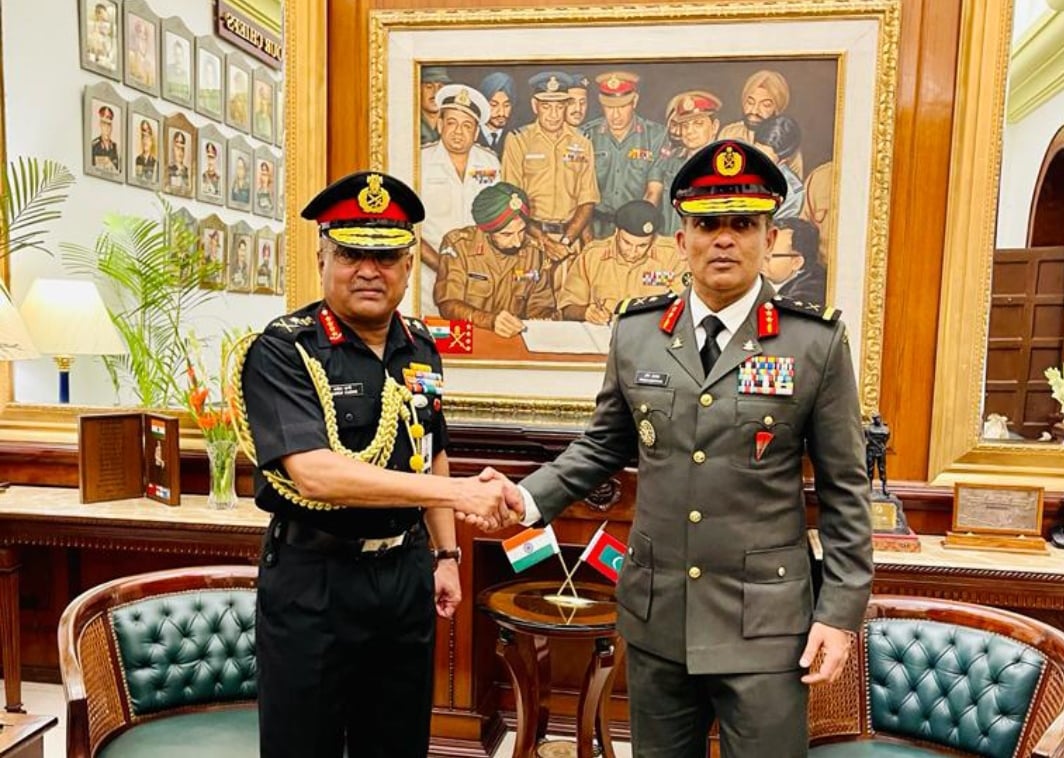 އިންޑިއާއާއި ރާއްޖޭގެ އަސްކަރީ ގުޅުން އިތުރަށް ވަރުގަދަކުރަން މަޝްވަރާކޮށްފި