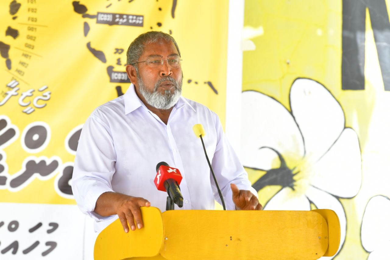 ކޮމަންޑޫ ދާއިރާއަށް އެހެން ޕާޓީއެއްގެ ކެންޑިޑޭޓެއް އިންތިޚާބުކޮށްފިނަމަ ދަތިތަކާ ކުރިމަތިލާން ޖެހޭނެ: ގާސިމް