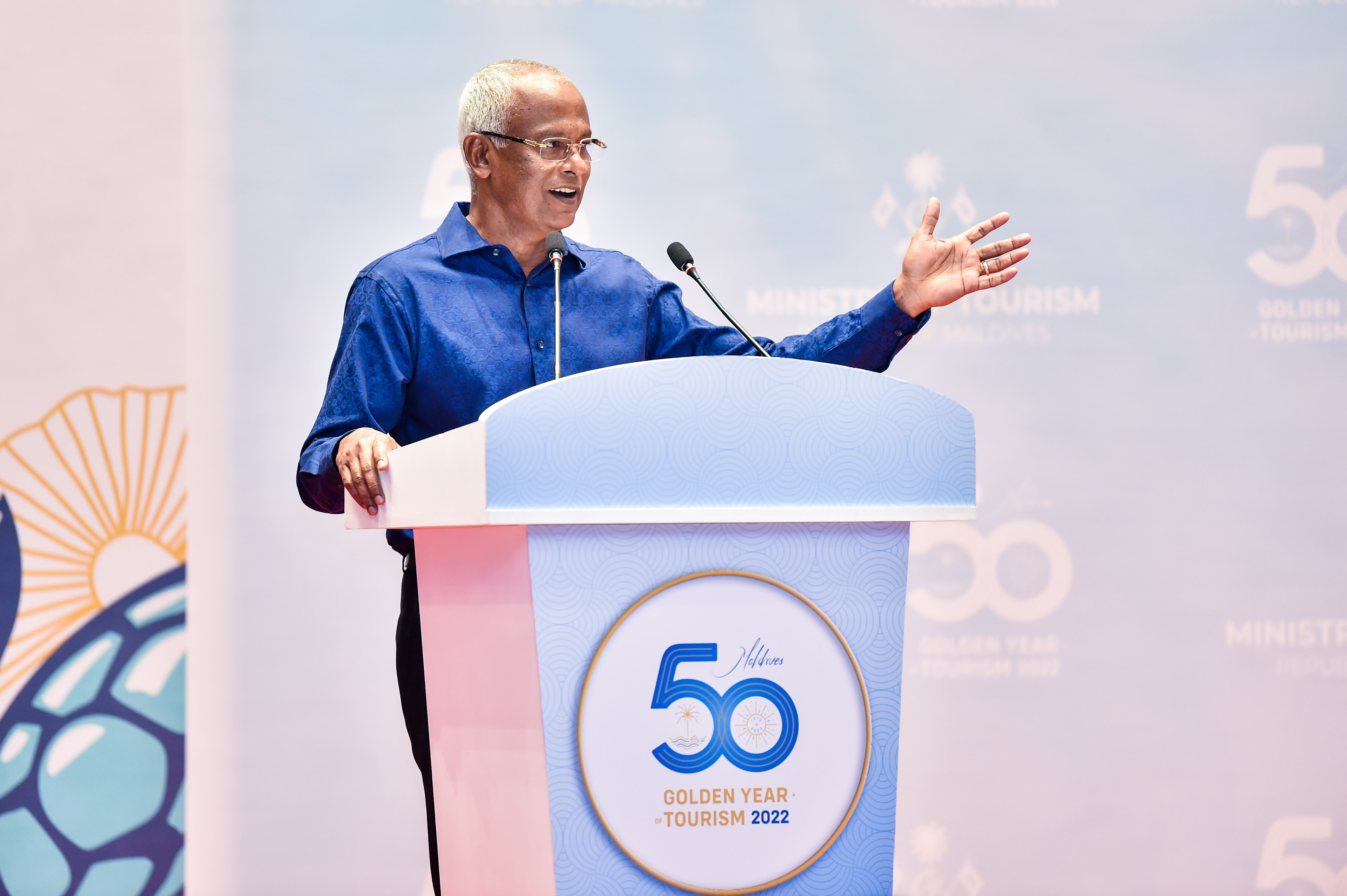 ޓޫރިޒަމްގެ އެންމެ ޝަރަފުވެރި އެވޯޑާއެކު ރައީސްގެ ޝުކުރު