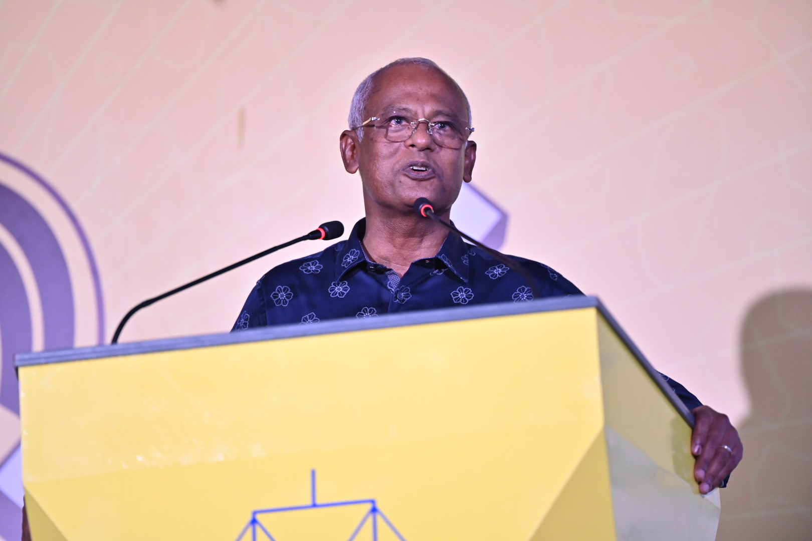 އުމުރުން ދުވަސްވީ މީހުންނަަށް ދޭ އެލަވަންސް 7000 ރުފިޔާއަށް ބޮޑުކުރަން ނިންމައިފި