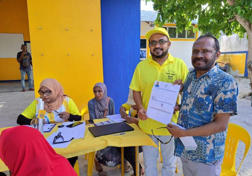 ރިޔާސީ އިންތިހާބަށް އެމްޑީޕީގެ މެމްބަރުން އިތުރުކޮށް، ޕާޓީ ވަރުގަދަކުރަނީ