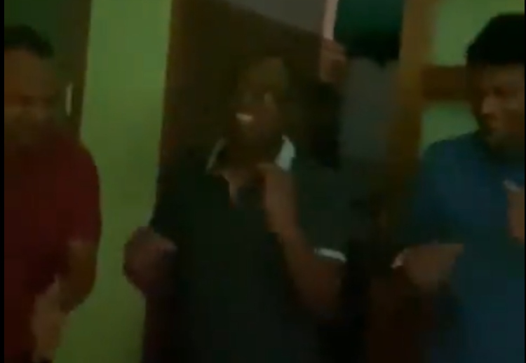 އާޒިމްގެ ނާޗަރަންގީ ވީޑިއޯއާއެކު ބައެއް ރައްޔިތުން ރަތަށް!