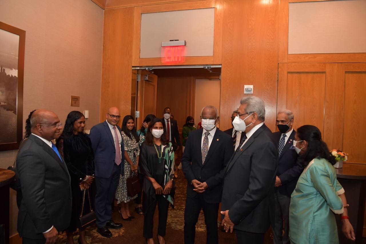 ސްރީލަންކާގެ ރެޕްރެޒެންޓެޓިވް ދެއްވި ފަރިއްކޮޅެއްގައި ރައީސްގެ ދެކަނބަލުން ބައިވެރިވެވަޑައިގެންފި