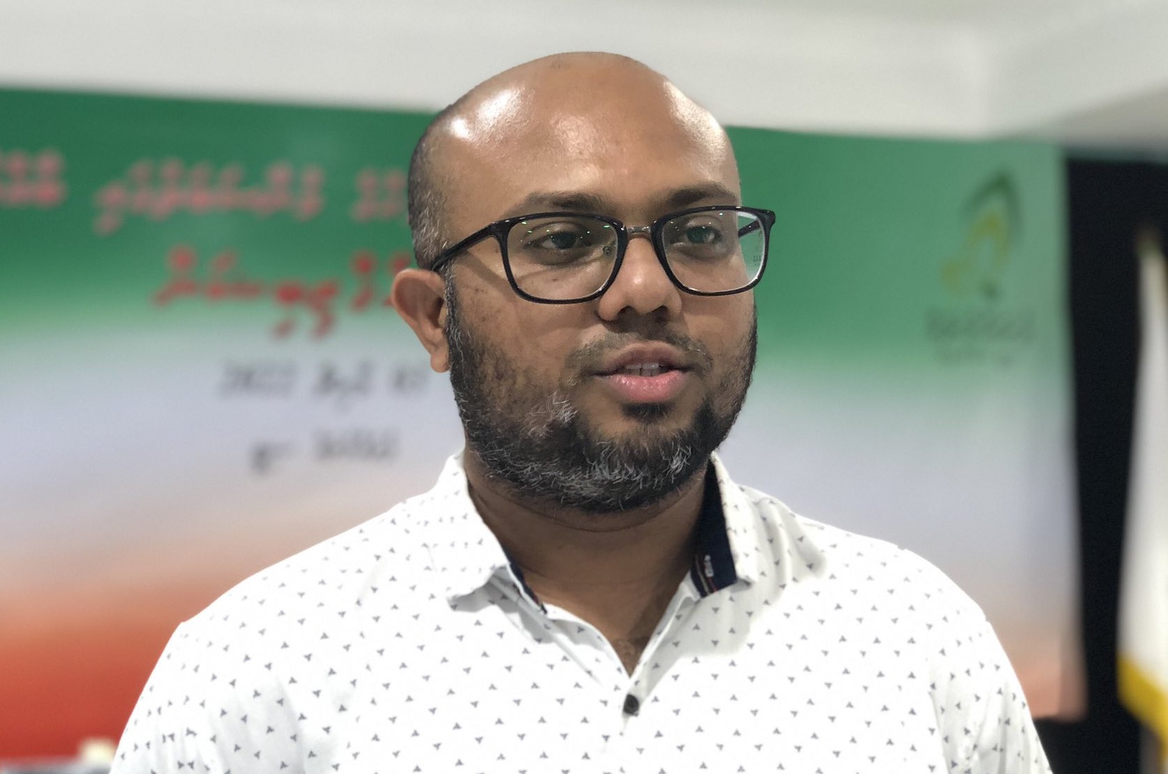 މީ ސިޔާސީ ބޮޑުންގެ މެދުގައި ވޯޓުބަހާ ޒަމާނެއްނޫން؛ މިހާރު ވޯޓު ދެނީ ތަރައްޤީއަށް: ޢަލީ ނަޒީރު