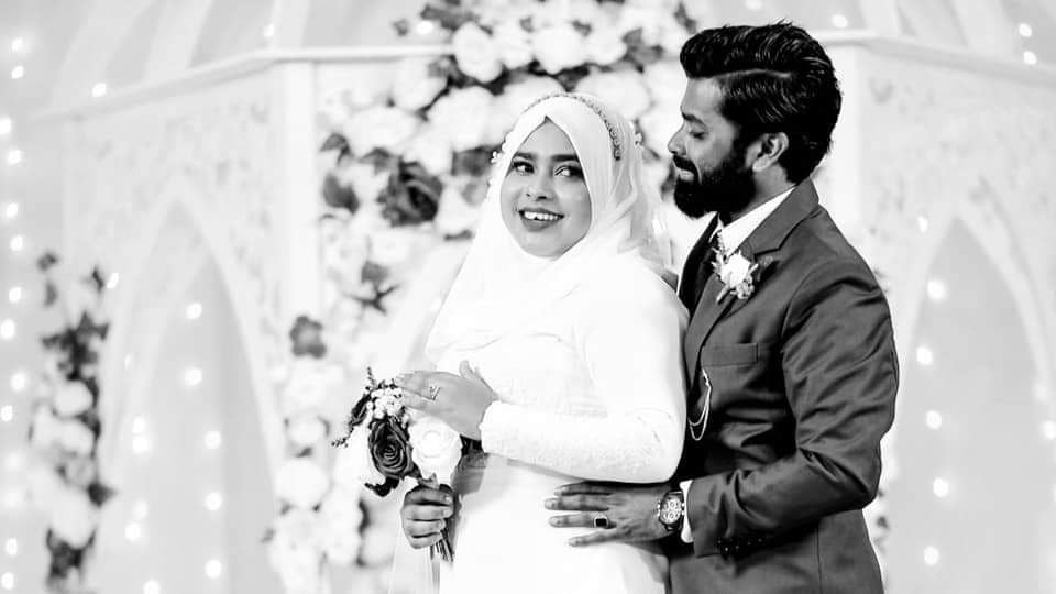 ކޮވިޑް-19: ސަންމެ ނިޔާވީއިރު އޭނާގެ އަލަތު ދަރިފުޅަށް އެންމެ 8 ދުވަސް!