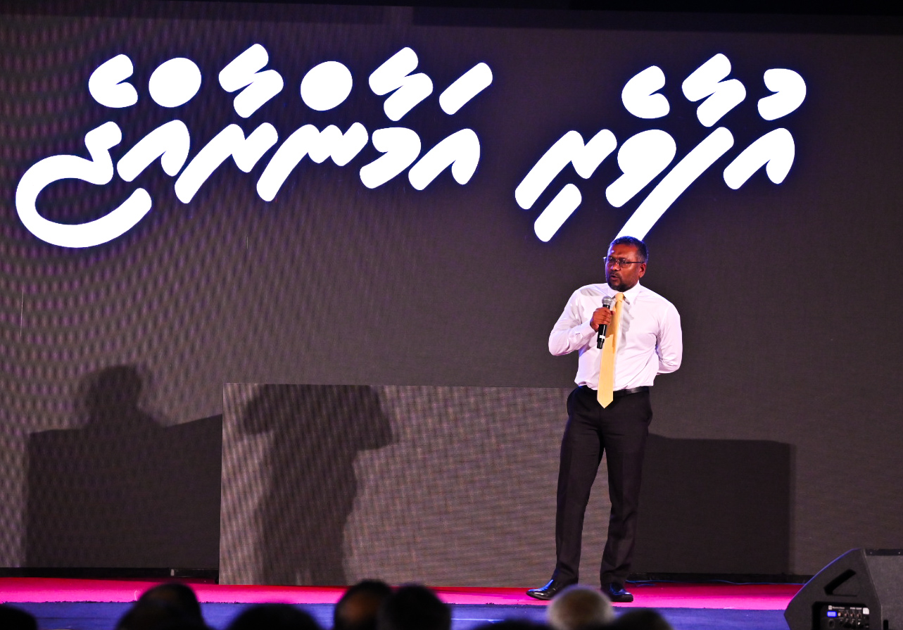 ގައުމު ދަރުވާނުލާ، އިގްތިސާދު ވަނީ ވަރުގަދަކޮށްފައި: ފައްޔާޒް