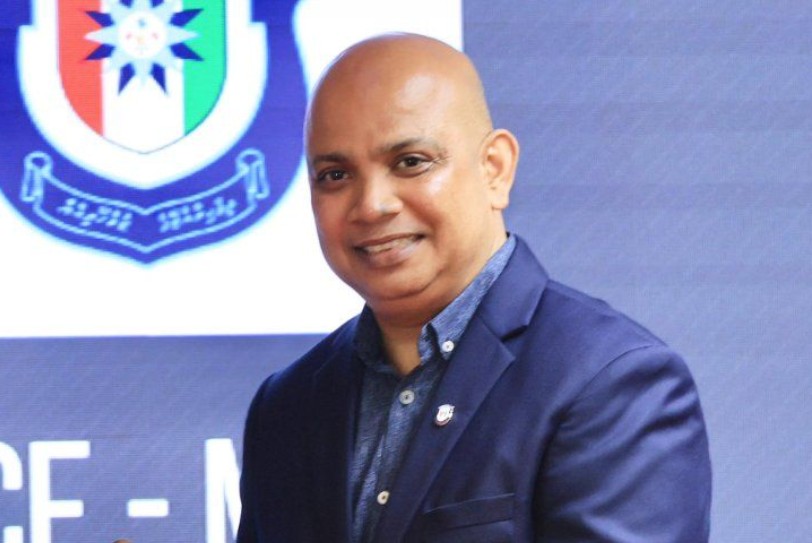 ތެދުވެރިކަމާ އެކު ރައްޔިތުންނަށް ހަބަރު ފެތުރޭނެ މާހައުލެއް ގާއިމުކުރަންޖެހޭ: ނަވީން