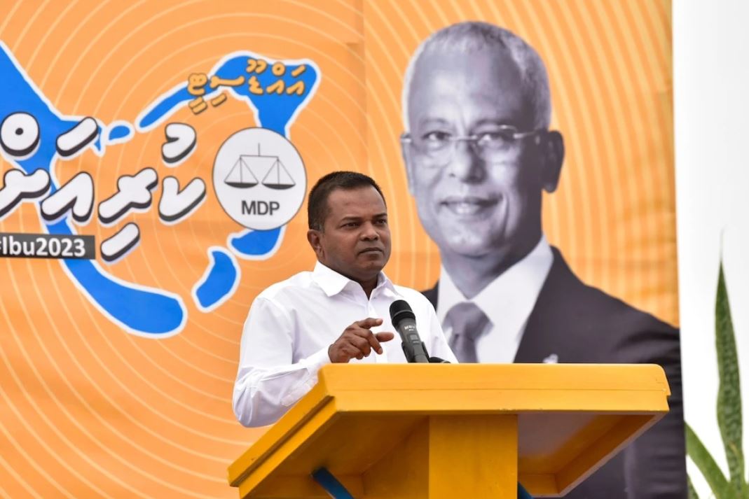 އެމްޑީޕީގެ ހީވާގި ޒުވާނުންތަކެއްގެ މުސްތަޤްބަލް ދަނީ ނަގާލަމުން: އަލީ ނިޒާރު