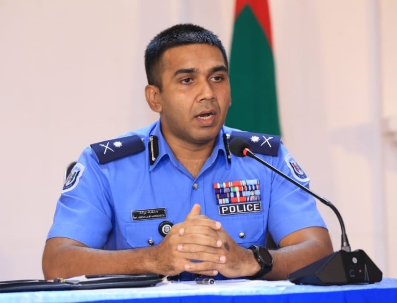 ކާނަލް ނާޒިމްގެ ރަނިންމޭޓަކަށް ކުރީގެ އެސިސްޓެންޓް ކޮމިޝަނަރު ޑރ. ފައިރޫޝް