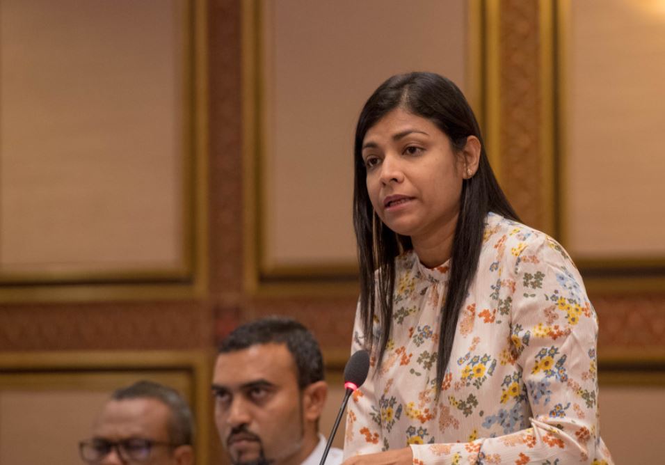 މިއީ އެކި ދާއިރާތަކުން ރަން ވަނަތައް ހޯދަމުން އަންނަ ވެރިކަމެއް: ރޮޒައިނާ