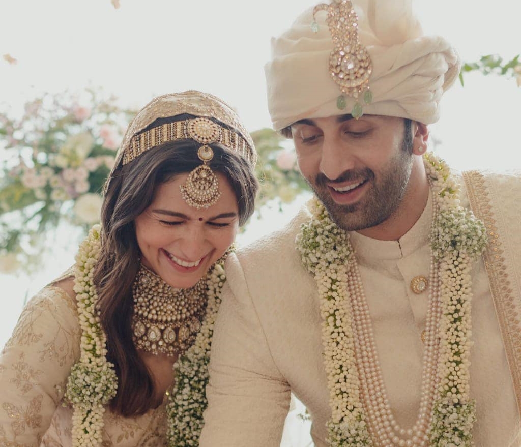 ރަންބީރް އާއި އާލިއާ ކައިވެނިކޮށްފި