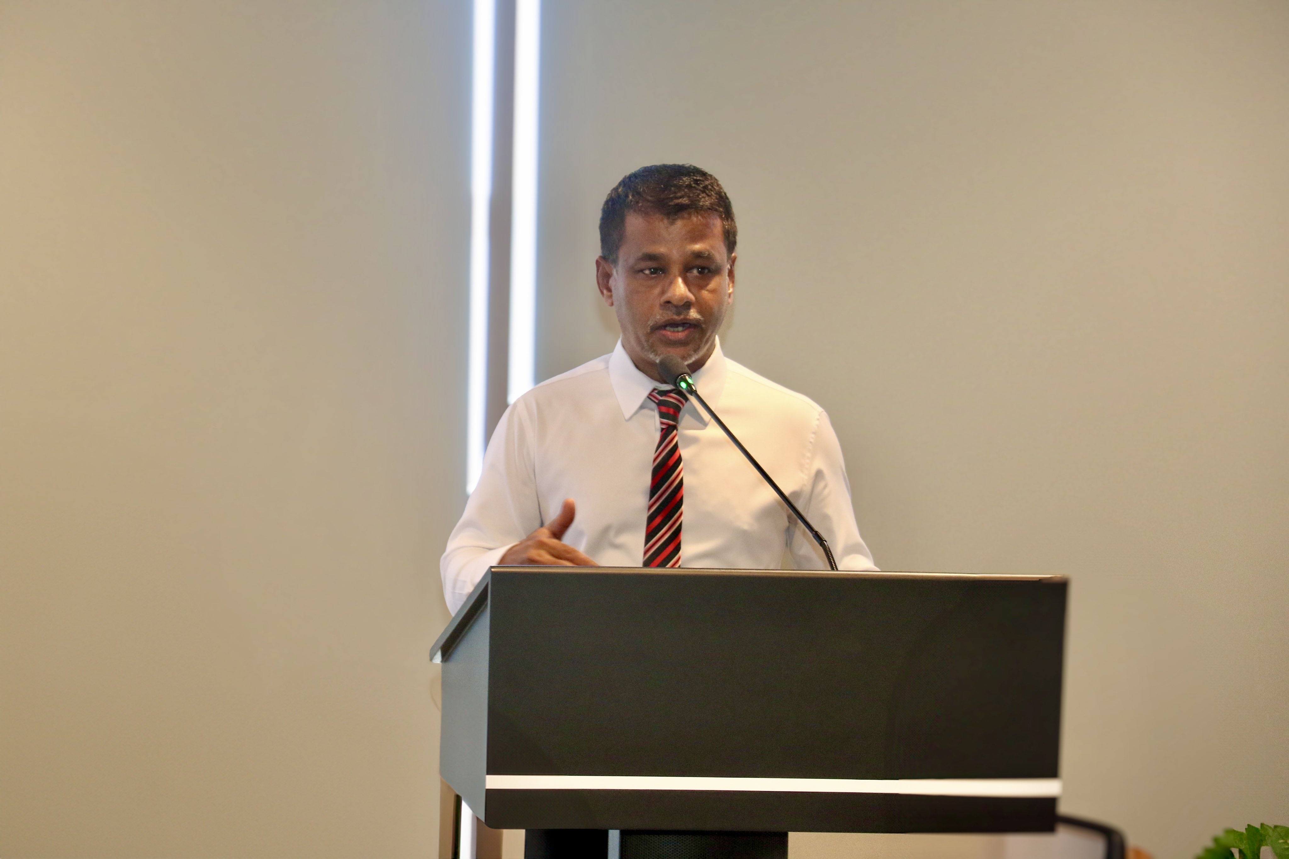 އާސަންދައަށް ގެންނަ ބަދަލާއެކު ރައްޔިތުން ކަންބޮޑުވާން ޖެހޭކަމެއް ނޯންނާނެ: ނާޒިމް