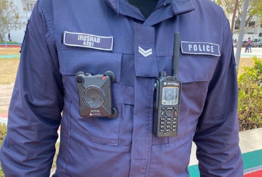 ބޮޑީވޯން ކެމެރާއާއެކު ފުލުހުން ޖަވާބުދާރީކުރުން ހަރުދަނާވެގެންދާނެ: ކޮމިޝަނަރ