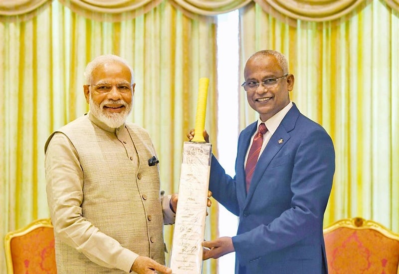 ފުޓުބޯޅަދަނޑަށް ވަންނާނެ މީހަކު ނުވާއިރު، ލޯނުނަގައިގެން ކްރިކެޓް ސްޓޭޑިއަމެއްގެ ބޭނުމެއްނެތް: އާއްޓެ