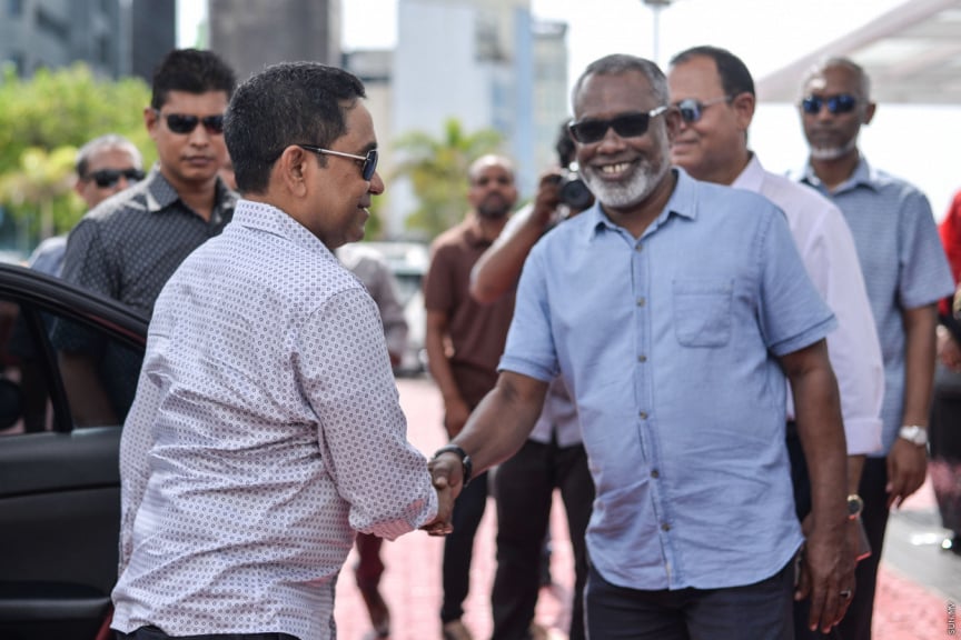 އަދުރޭގެ އިންޒާރު: ޔާމިންގެ ހިޔަނީގައި ހިނގައިގެން ވެރިކަން ހޯދަން އެއްވެސް މީހަކު އުޅޭނެކަމެއްނެތް